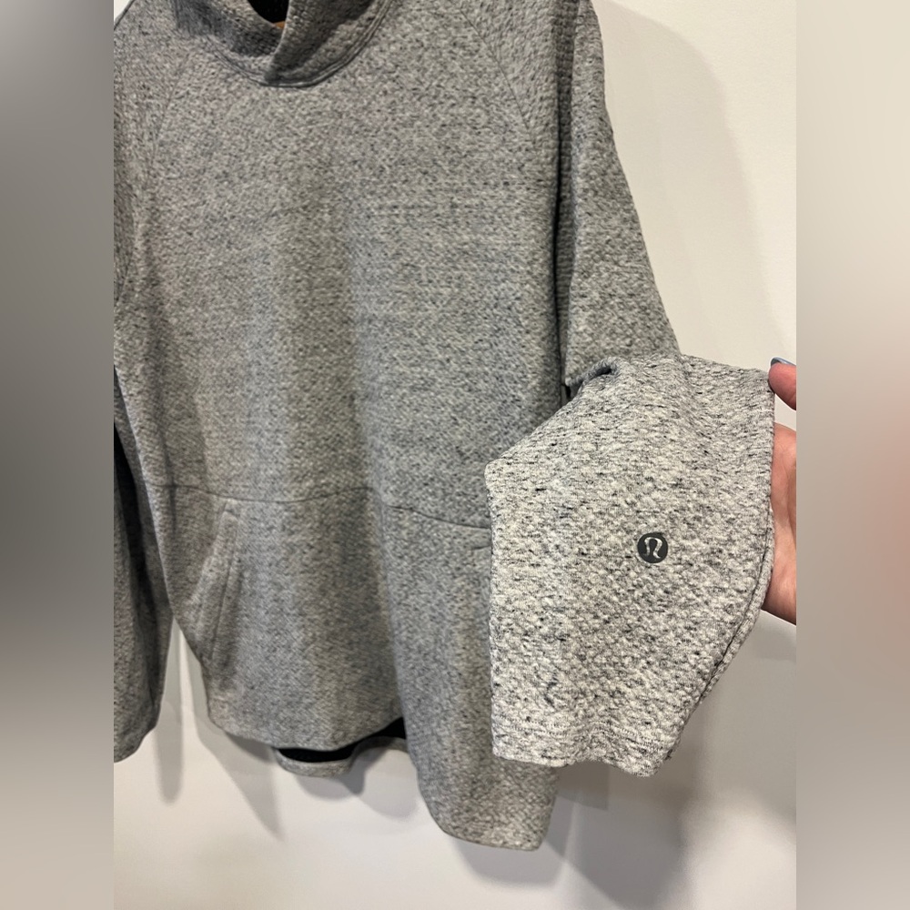 Men’s Lululemon At Ease Hoodie Textured Gray - Picture 4 of 6